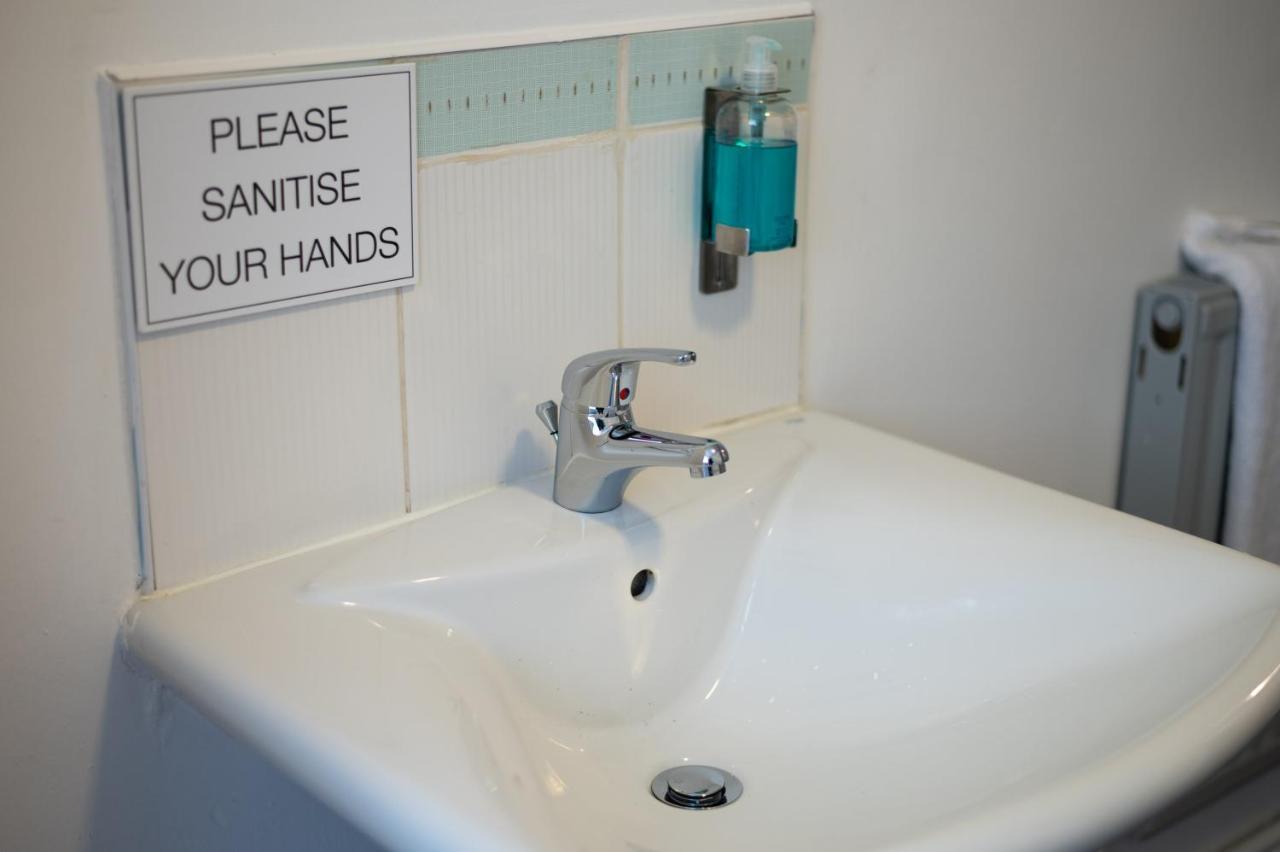 City Centre, Parking, Smart Tv'S In All Rooms Swansea Luaran gambar