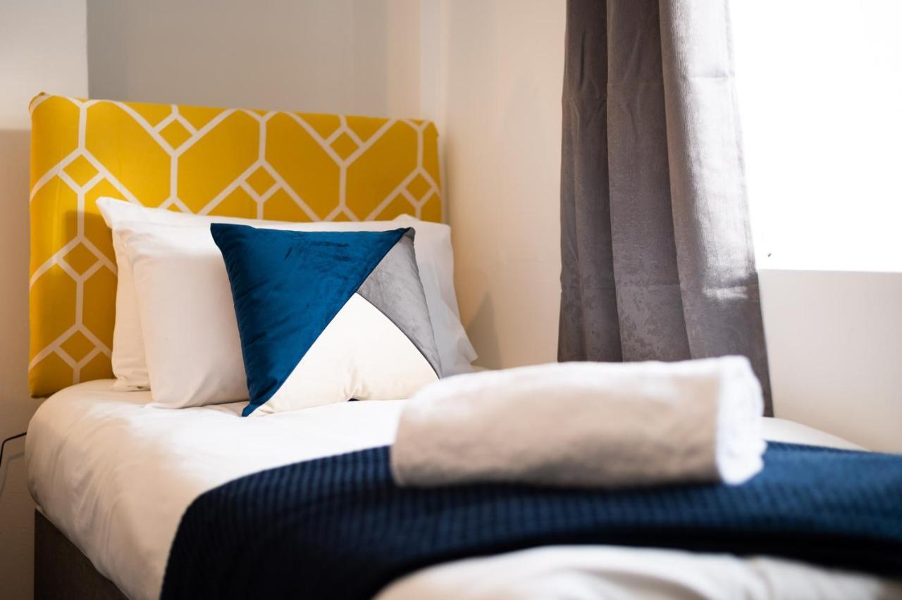 City Centre, Parking, Smart Tv'S In All Rooms Swansea Luaran gambar