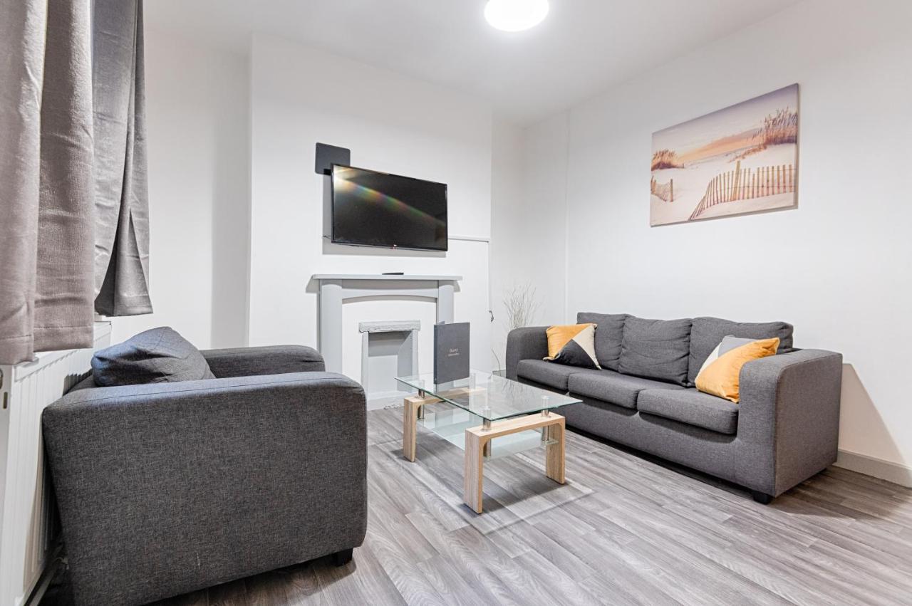 City Centre, Parking, Smart Tv'S In All Rooms Swansea Luaran gambar